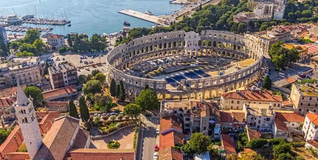 Pula